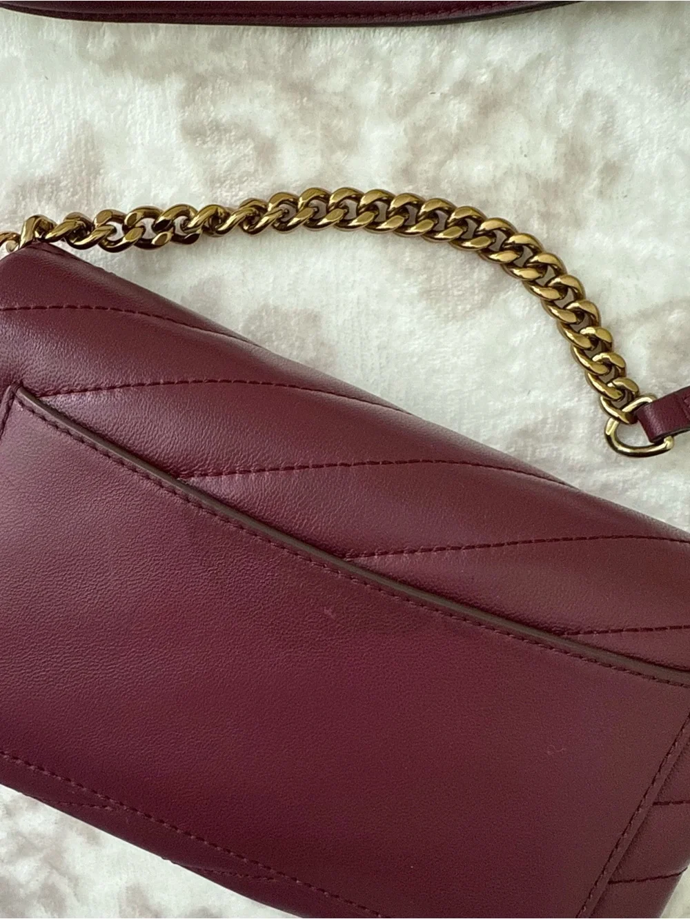TORY BURCH Kira Chevron Quilted Leather Chain Strap Crossbody Bag in Burgundy